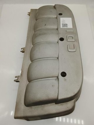 Mercedes-benz a6130101067 tapa motor clase e 3741