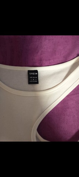 Conjunto básico mujer verde y blanco