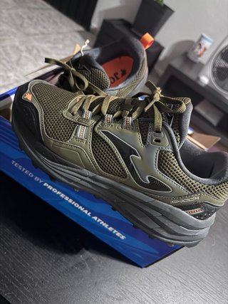 Zapatillas Joma Verdes y Naranjas