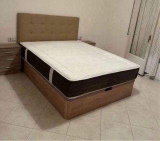 Cama completa con colchón y base