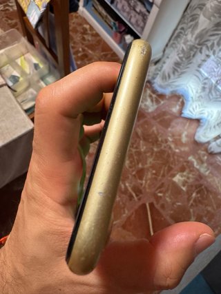 iPhone XR Giallo