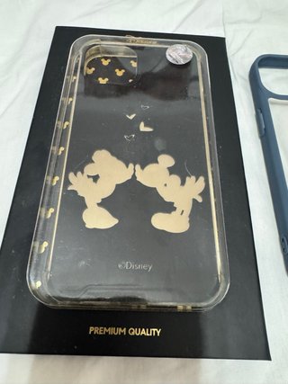Lote 20 Carcasas iPhone 13 Variadas
