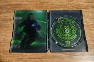 Call of Duty Modern Warfare 2 XBOX + Steelbook