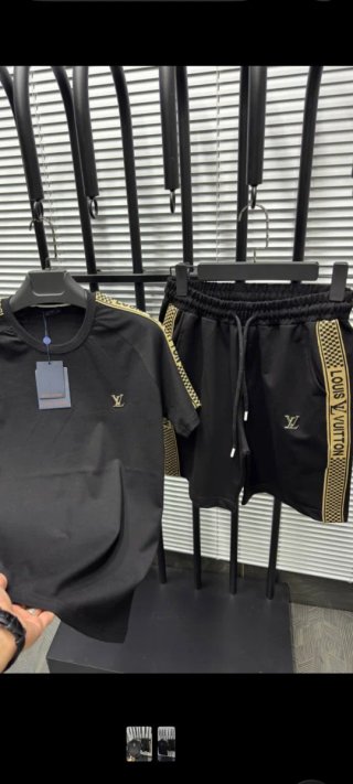 Conjunto Hermes Camiseta y Pantalón Corto