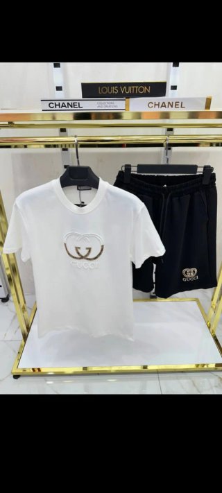 Conjunto Hermes Camiseta y Pantalón Corto