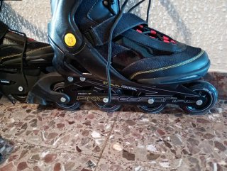 Patines en línea y protecciones