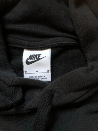 Sudadera Nike con capucha negra