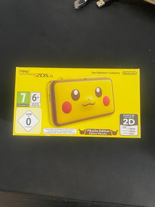 Nintendo 2DS XL Amarilla