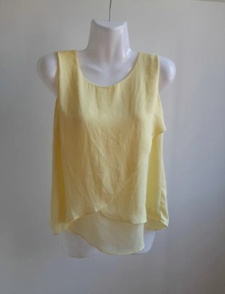 Camiseta sin mangas amarilla