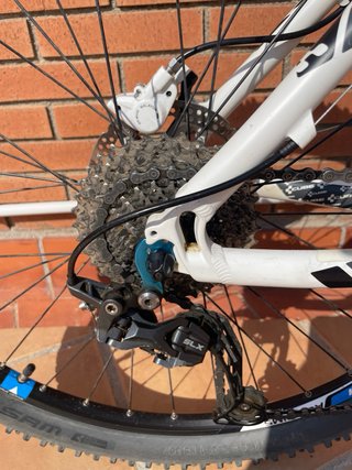 Bicicleta CUBE ATTENTION BTT