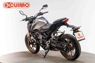 HONDA CB 125 R