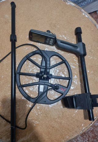 Minelab Equinox 800 Detector de Metales