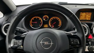 Opel Corsa 2010 - 1 año Garantia