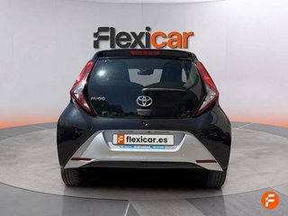 Toyota Aygo 1.0 70 x-wave