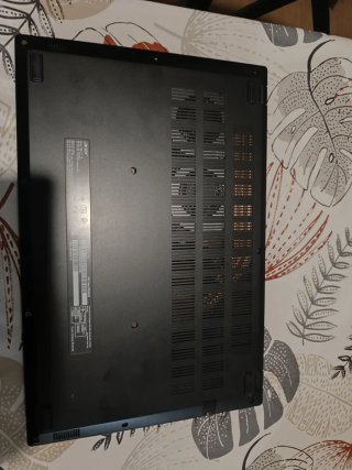Acer Nitro V 15 Portátil i7 32GB RAM RTX 5060