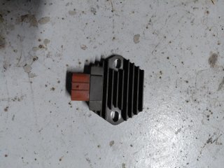 Regulador Corriente Honda CBF 250