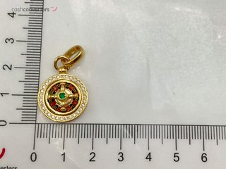 colgante oro 18k