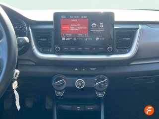Kia Stonic 1.0 T-GDi 74kW (100CV) MHEV iMT Concept