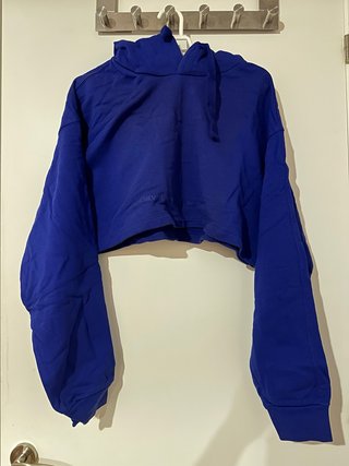 Sudadera Crop Bershka Azul