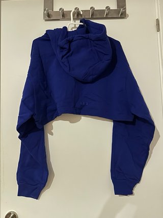 Sudadera Crop Bershka Azul
