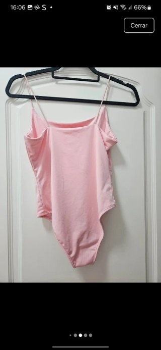 Body rosa tirantes finos