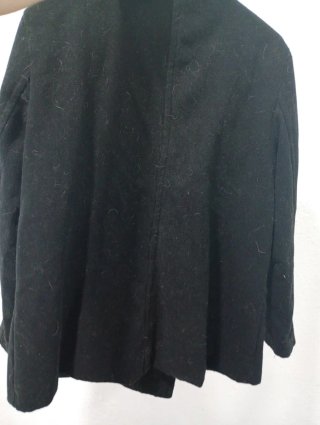 Abrigo negro grueso talla XL