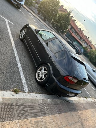 SEAT Leon 2004