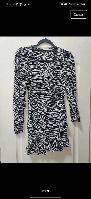 Vestido estampado cebra manga larga