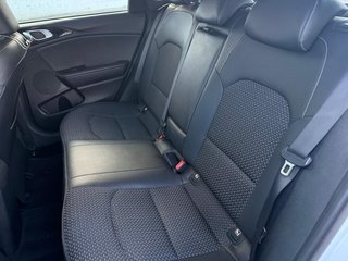 Kia Ceed 1.6 MHEV iMT Tech 100 kW (136 CV)