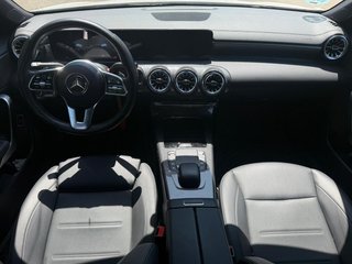 Mercedes-Benz Clase A 200 Sedán 120 kW (163 CV)