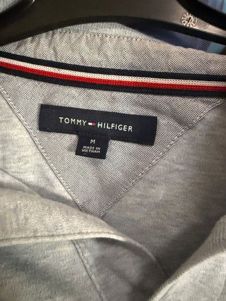 Polo Tommy Hilfiger Talla M Gris