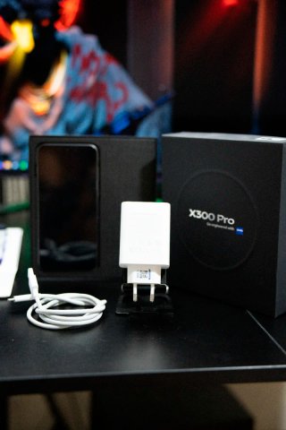 Vivo X300 Pro 512GB Beige/Plata