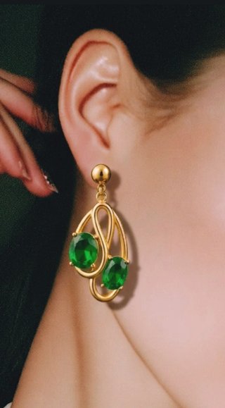 Pendientes largos elegantes circonitas verdes