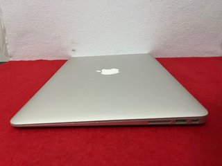MacBook Air 13 2017 i5 8GB 273 Ciclos Batería