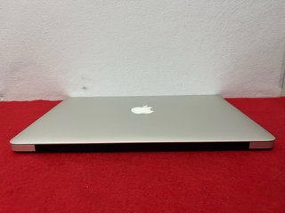 MacBook Air 13 2017 i5 8GB 273 Ciclos Batería