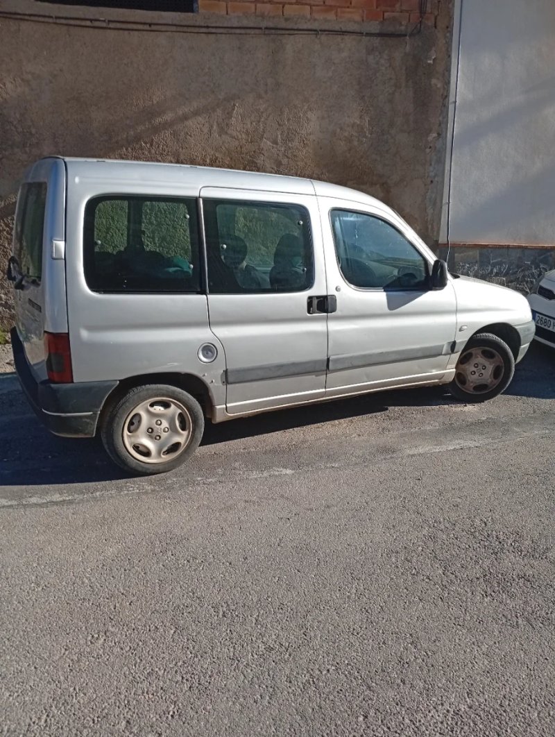 Peugeot Partner 2000 - foto 1