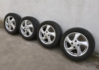 Llantas 15"