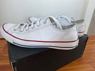 Converse chuxk taylor all star piel. Converse 41.