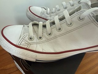 Converse chuxk taylor all star piel. Converse 41.