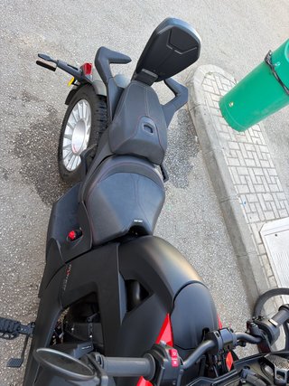 Can-Am Ryker Rally Trike Negro/Rojo