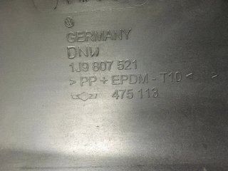 Paragolpes trasero VW Golf IV 1J5