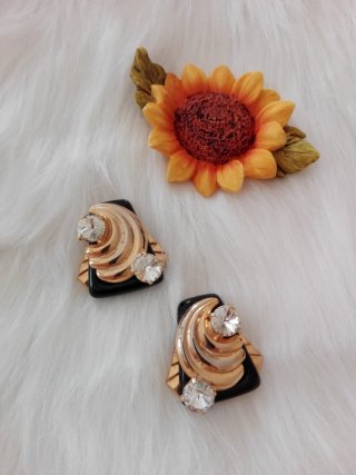 Orecchini clip vintage neri e oro