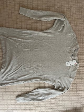 2x Camisetas manga larga UNIQLO Talla L