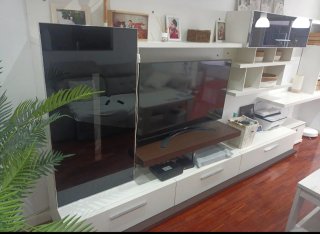 Mesa Comedor Cristal y 4 Sillas Blancas