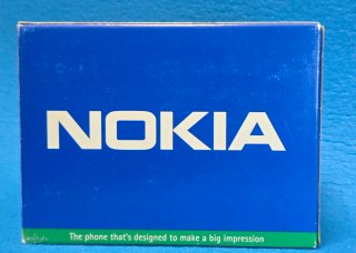 Nokia 8310 telefono cellulare