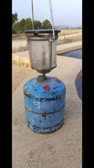 Lámpara de gas para camping