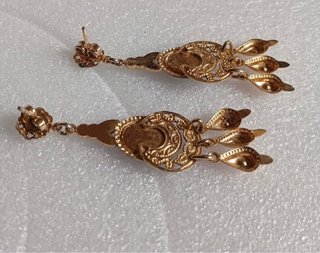 Pendientes antiguos filigrana dorado y negro
