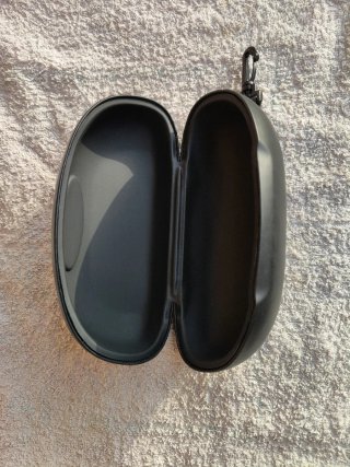 Funda Oakley Negra