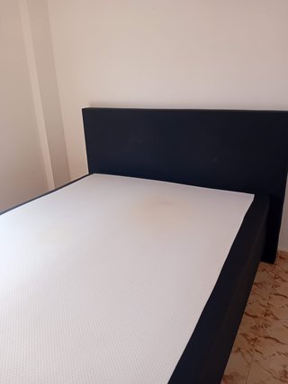 TAPIZADO, BASES Y COLCHÓN 160 x 200 MT COMO NUEVO