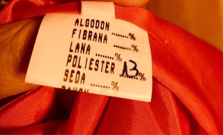 Traje ceremonia coral falda midi